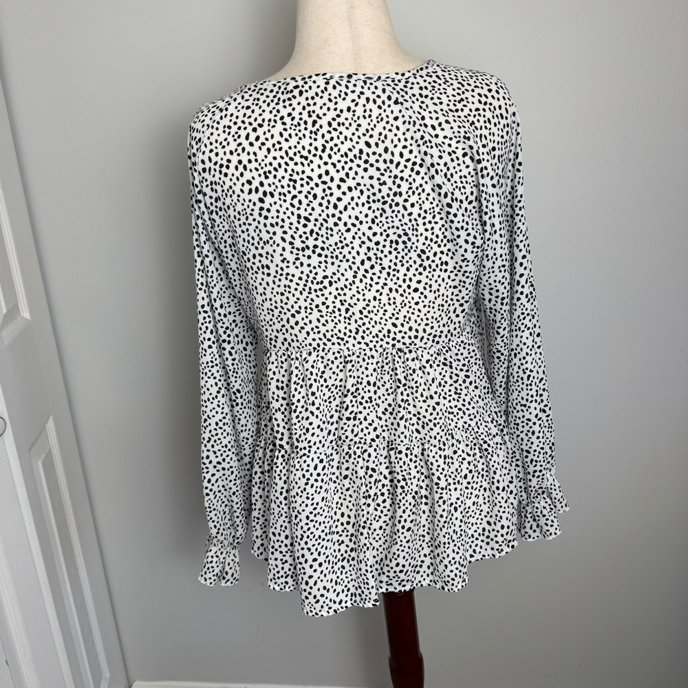 Women’s Altar’d State Long Sleeve Top - Picture 2 of 4
